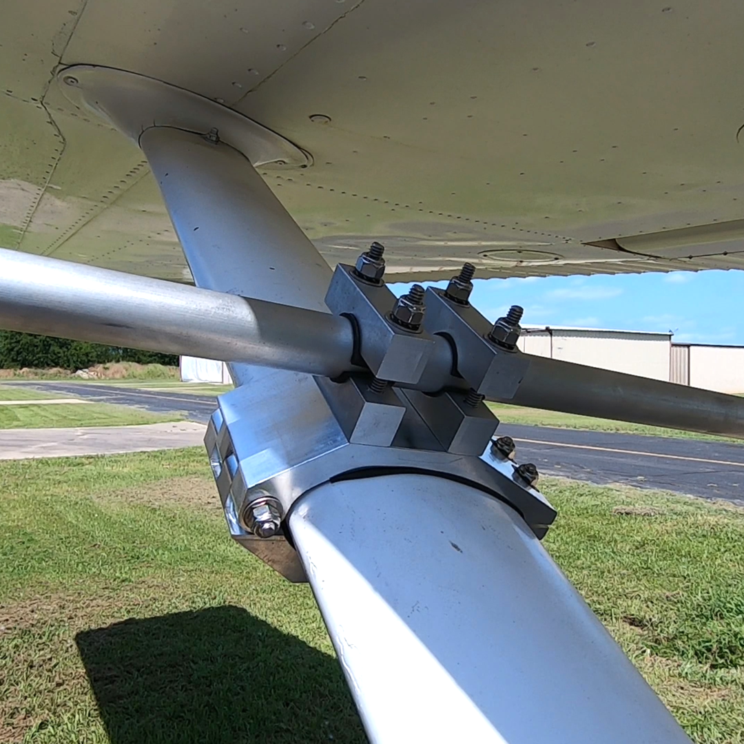 Cessna GoPro strut mount